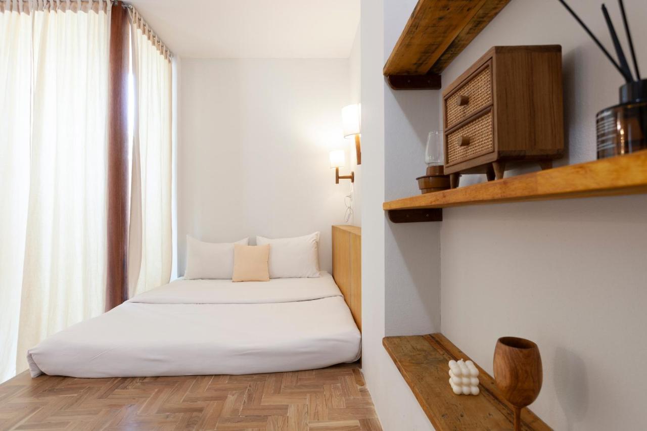 Paper Plane Cnx Bed and Breakfast Chiang Mai Buitenkant foto